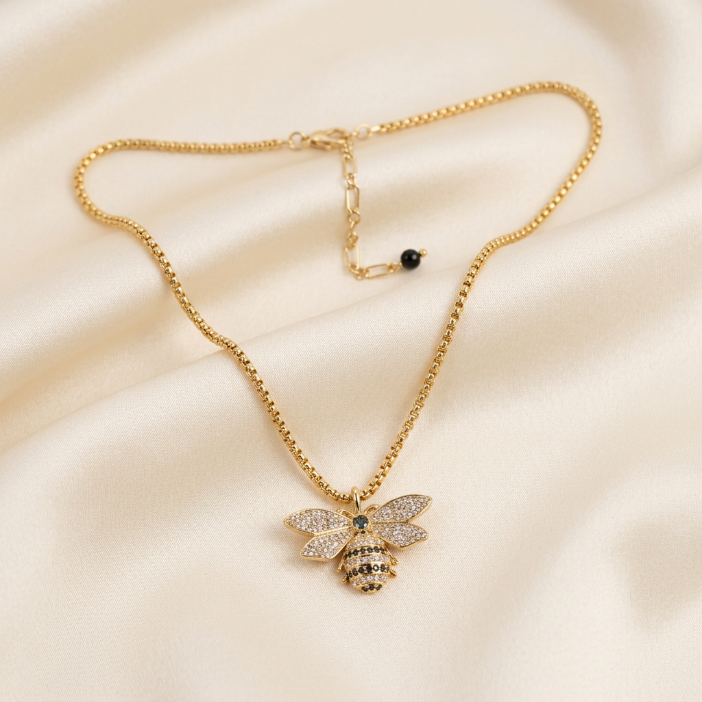 Vintage 18K Gold Plated Bee Pendant Long Sweater Necklace