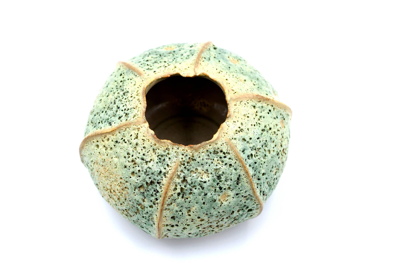 Small Rose Apple Vase in Moss Green
