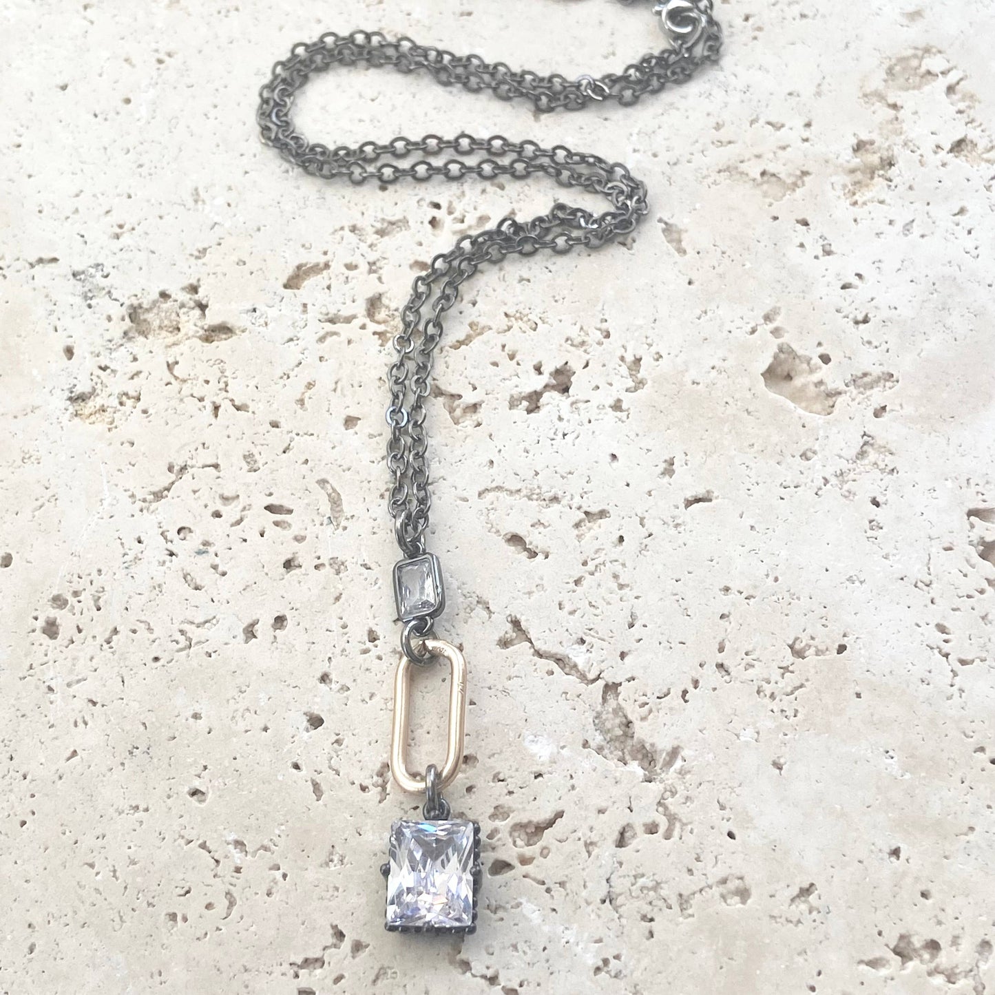 Mixed metal simple necklace