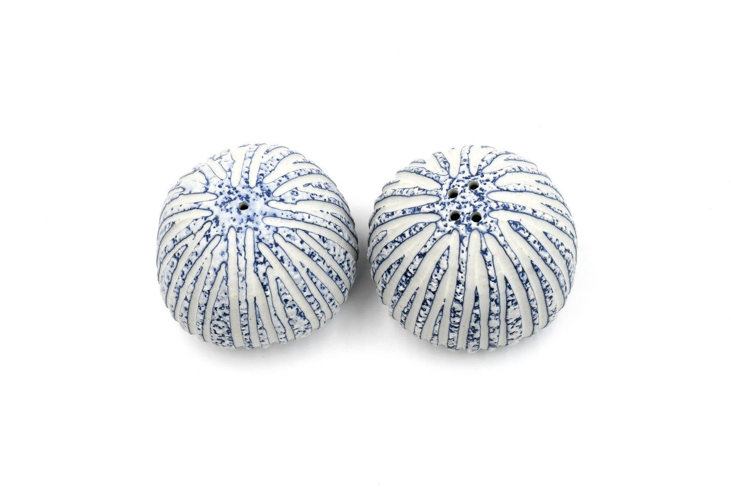 SP091W16BLUE Pebble Handcrafted Porcelain Salt and Pepper Shaker Set