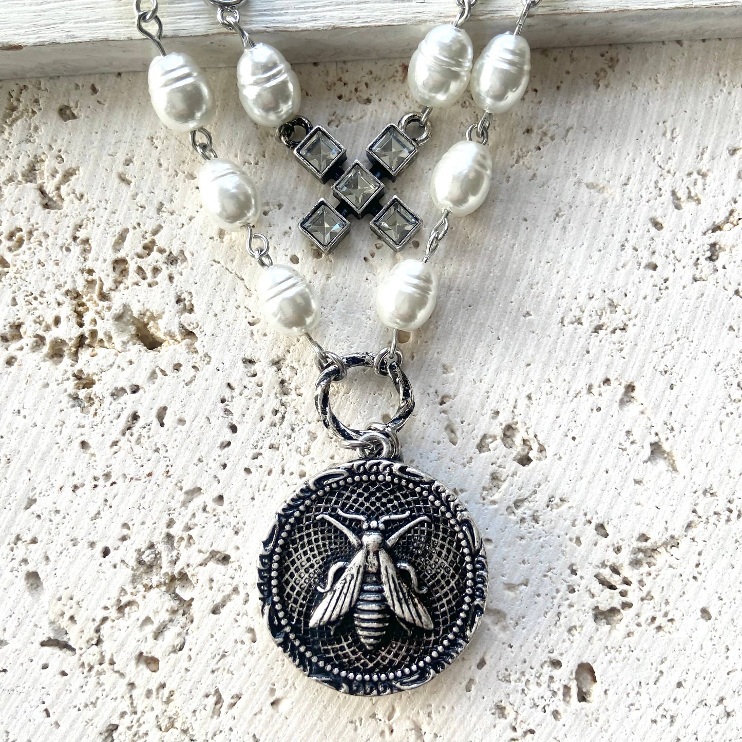 Joan of arc bee necklace French jewelry boutique salon 