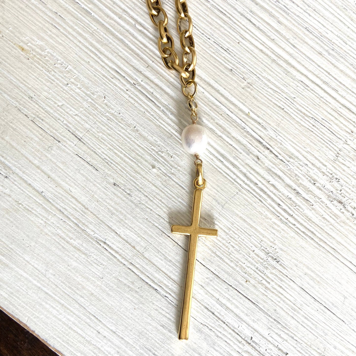 Mixed metal cross pendant necklace pearl