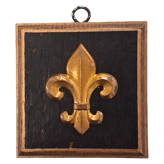 Fleur-de-Lis Museum Bee