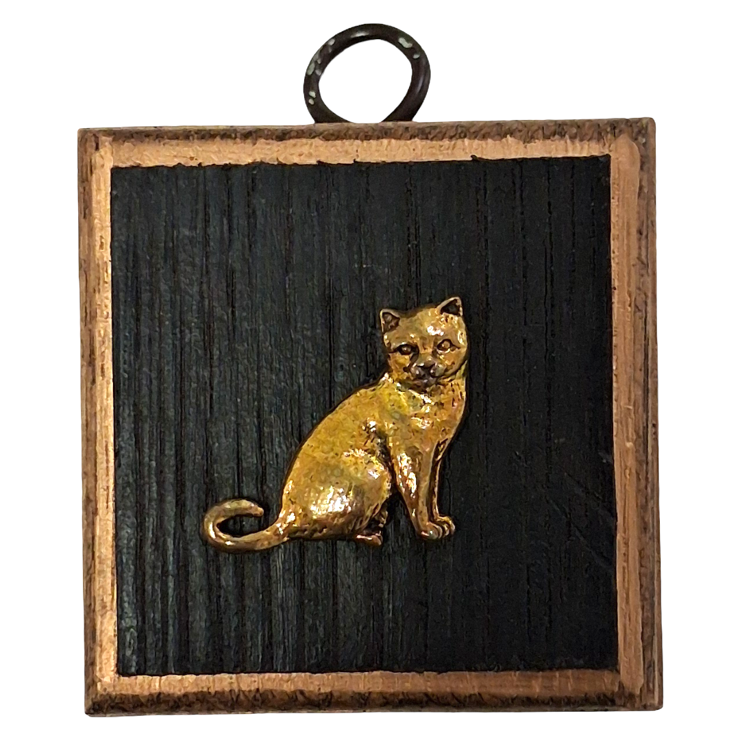Cat Museum Bee