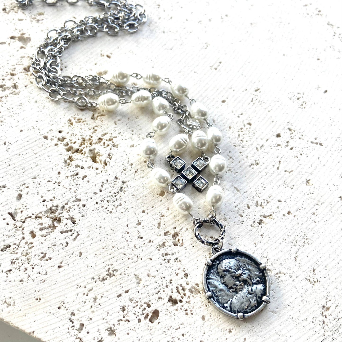 Joan of arc bee necklace French jewelry boutique salon 