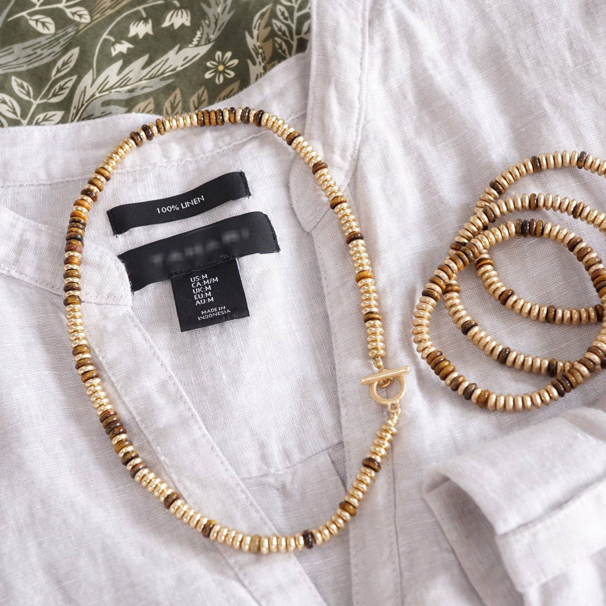 Beaded Toggle Necklace – Natural Stone & Gold-Tone Rondelle Beads
