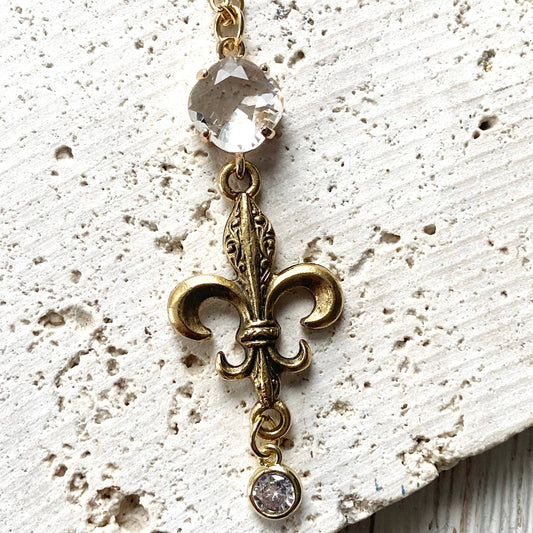 Fleur de lis lys french jewelry  louisana Quebec Paris
