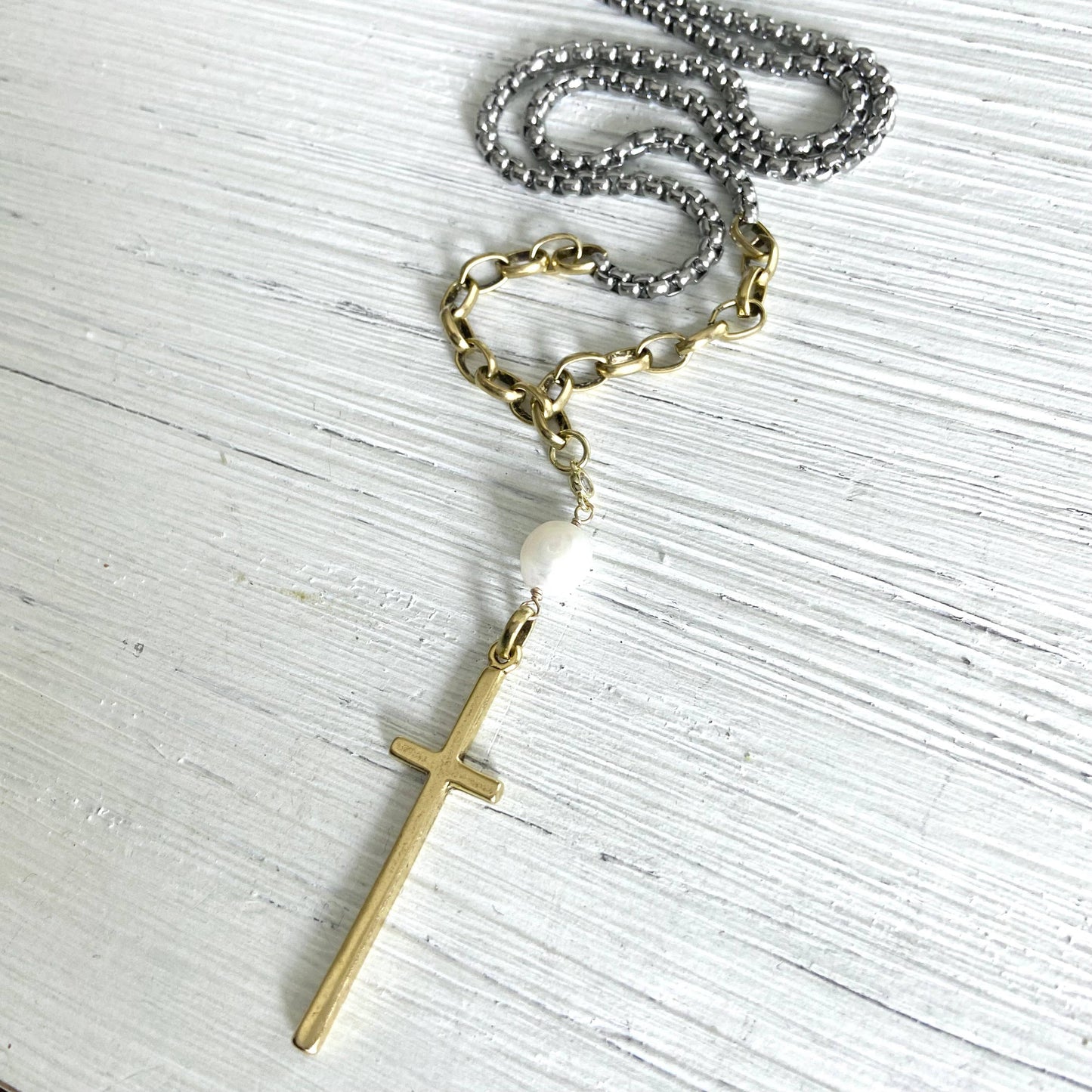 Mixed metal cross pendant necklace pearl