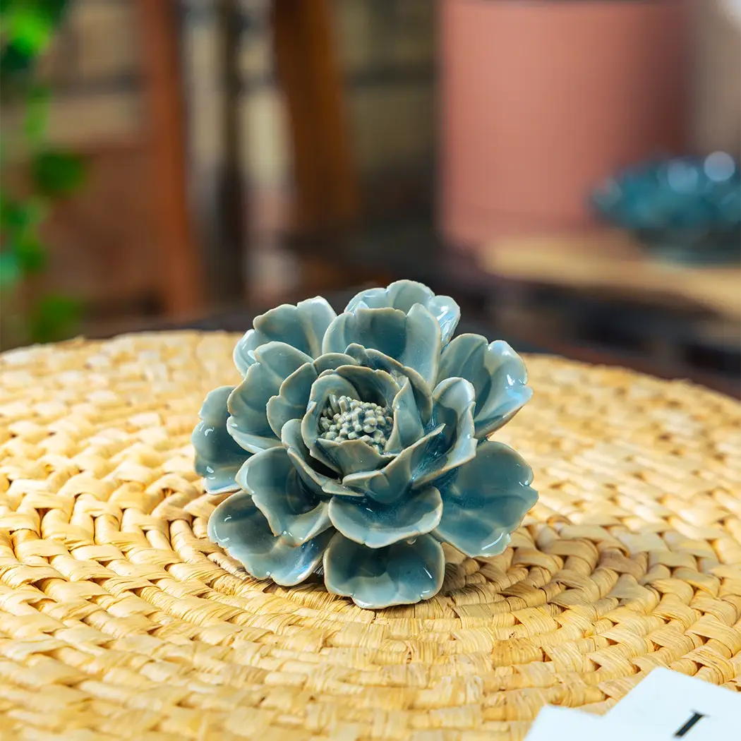 Flower Gifts Ceramic Wall Art Gift Box Home Decor Pastel Blue Rose