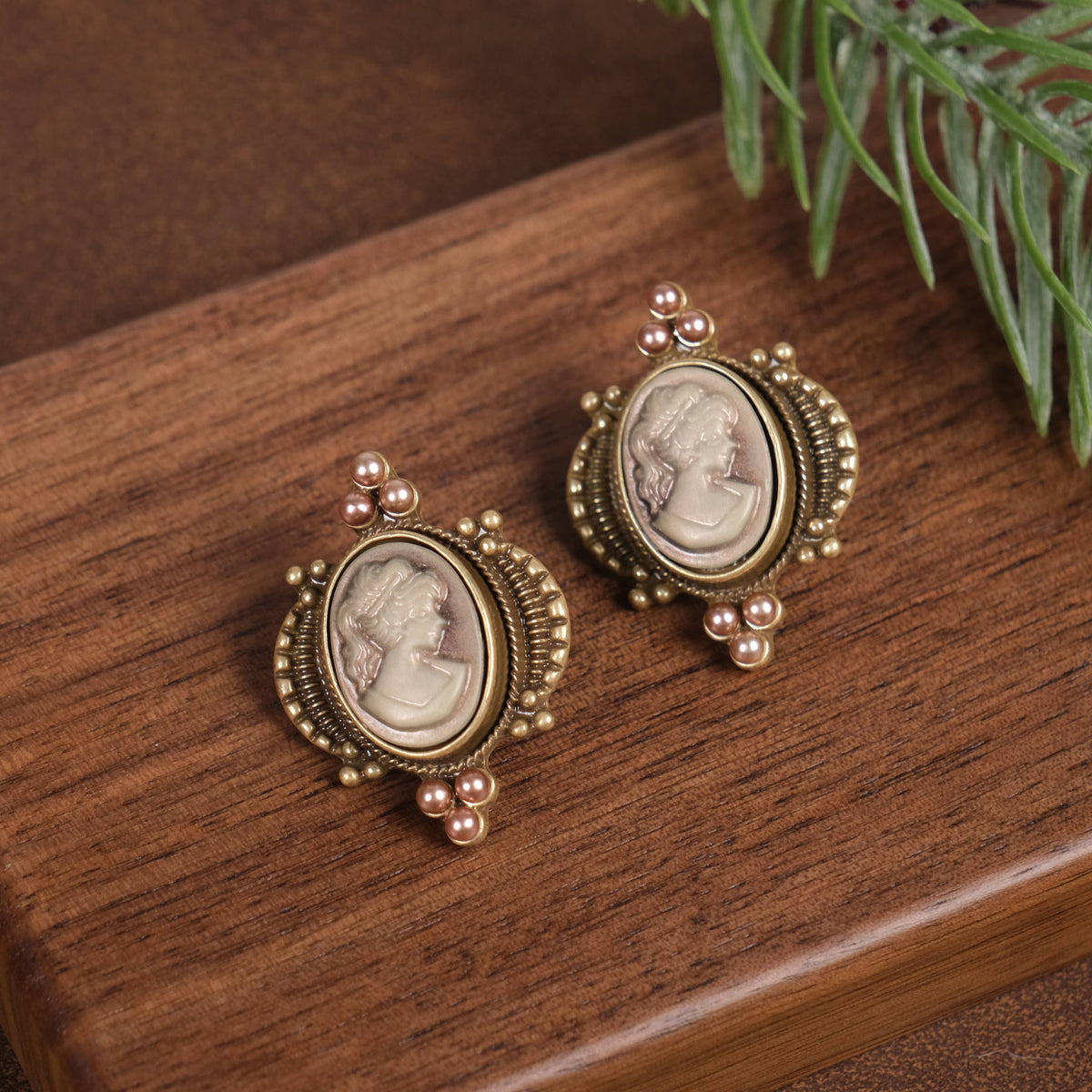 Vintage 18K Gold Plated Cameo Mother’s Day Stud Earrings